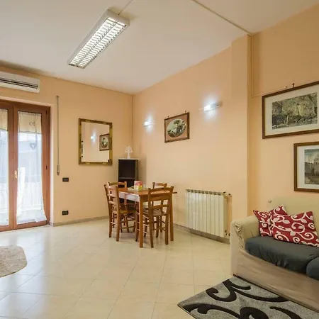 Carla * Sorrento